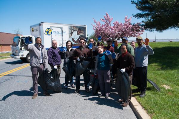 planet aid earth day cleanup 2015