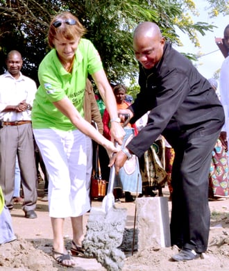 Planet Aid, teacher training, graduation, Mozambique