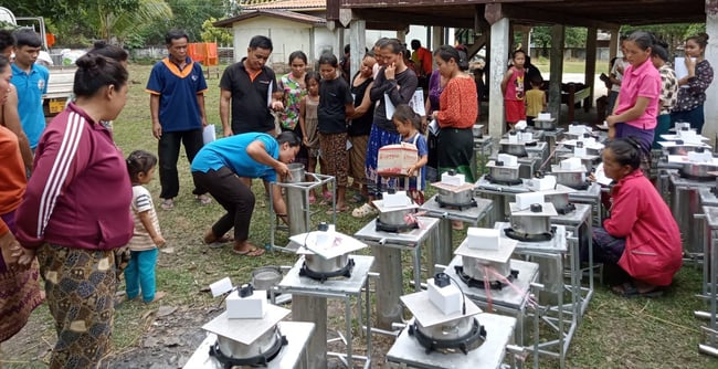 provide cleancookstove to the farmers